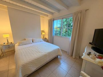 VENTA DEPTO 4 AMBIENTES BOATCENTER