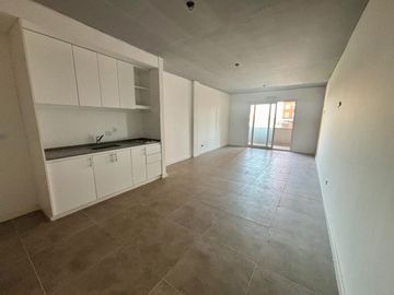 Venta Depto Monoambiente Tigre Centro con cochera