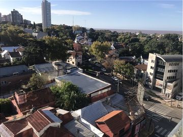 OFICINA EN VICENTE LOPEZ CON COCHERA