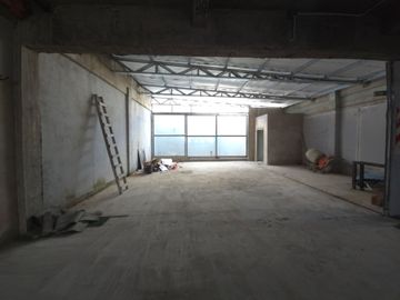 ALQUILER COMERCIAL A 50 METROS LA SALLE FLORIDA