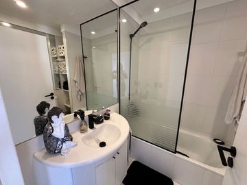 VENTA DEPTO 3 AMB COCHERA AQUAVENTO NUEVO QUILMES