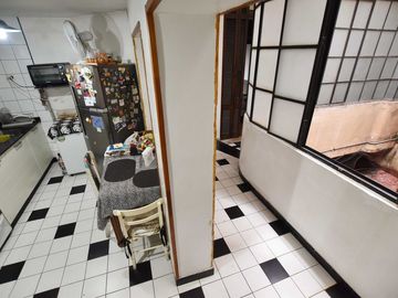 VENTA Departamento de Estilo, con balcon. Centro