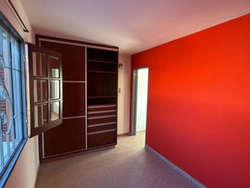 VENTA CASA 4 DORMITORIOS ALTA CORDOBA