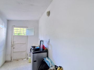 VENTA CASA 3 DORMIS MÁS ESCRITORIO CARLOS PAZ