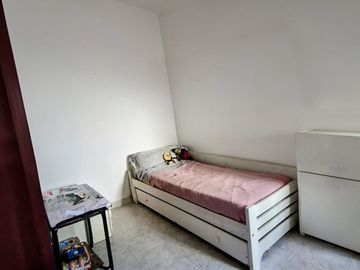 VENTA CASA 3 DORMIS MÁS ESCRITORIO CARLOS PAZ