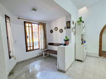 VENTA CASA 3 DORMIS MÁS ESCRITORIO CARLOS PAZ