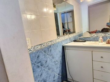 VENTA CASA 3 DORMIS MÁS ESCRITORIO CARLOS PAZ