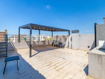 Departamento 4 amb en venta en Flores coch pileta