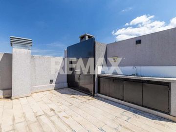 Departamento 4 amb en venta en Flores coch pileta