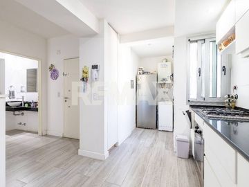 Departamento 4 amb en venta en Flores coch pileta