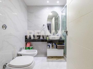 Departamento 4 amb en venta en Flores coch pileta