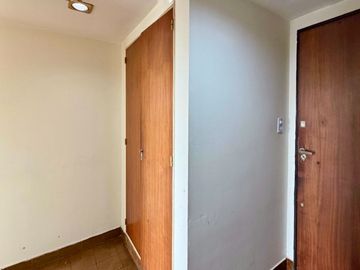 VENTA DEPTO CHACARITA 2 AMB GRAN BALCON LAVAD LUZ