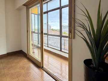 VENTA DEPTO CHACARITA 2 AMB GRAN BALCON LAVAD LUZ