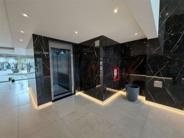 Venta mono a estrenar con pile, cochera en Canning