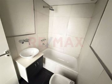 Venta mono a estrenar con pile, cochera en Canning