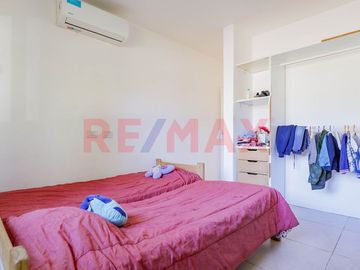 Casa Venta  4 amb  Santa Guadalupe Pilar del Este