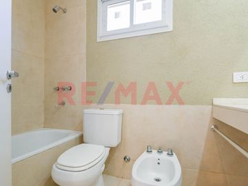 Casa Venta  4 amb  Santa Guadalupe Pilar del Este