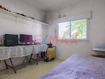 Casa Venta  4 amb  Santa Guadalupe Pilar del Este