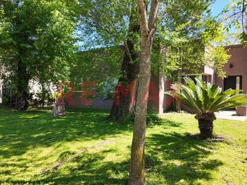 Casa Venta  4 amb  Santa Guadalupe Pilar del Este