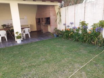 Venta Complejo 5 Deptos a 20m del Mar, Santa Clara