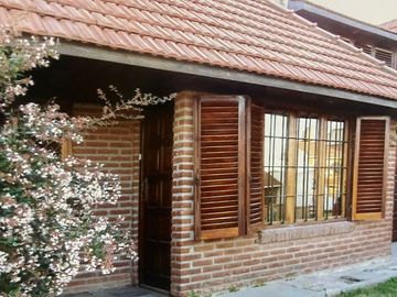 Venta casa  5 amb con parque en Santa Clara