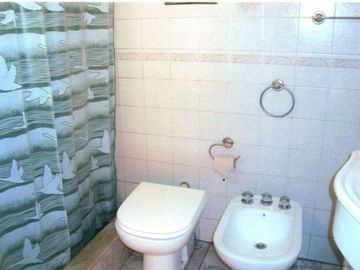 Venta casa  5 amb con parque en Santa Clara