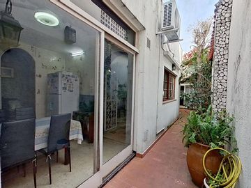 VENTA CASA 4 AMB COCHERA TERRAZA QUINCHO PARRILLA