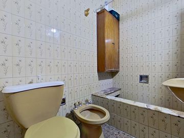 VENTA CASA 4 AMB COCHERA TERRAZA QUINCHO PARRILLA