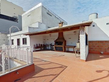 VENTA CASA 4 AMB COCHERA TERRAZA QUINCHO PARRILLA