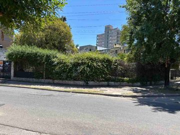 VENTA LOTE EN ESQUINA -PILAR CENTRO -ZONA UCA