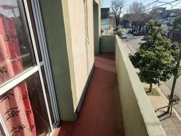 VENTA EN BLOC 2 PHs 4 amb y 3 amb mas Local
