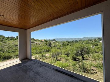 VENTA CASA EN SIQUIMAN CON TERRENO 1045 M2.!!!