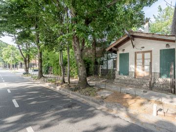 CASA DE 7 AMBIENTES EN VENTA EN TIGRE CENTRO