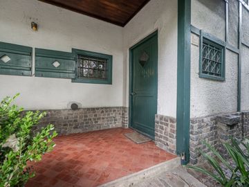 CASA DE 7 AMBIENTES EN VENTA EN TIGRE CENTRO