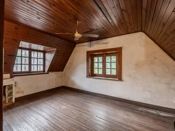 CASA DE 7 AMBIENTES EN VENTA EN TIGRE CENTRO
