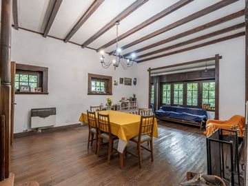 CASA DE 7 AMBIENTES EN VENTA EN TIGRE CENTRO