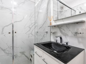 Venta-Villa del Parque Dto de 4 Amb. con cochera