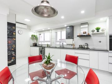 Venta-Villa del Parque Dto de 4 Amb. con cochera