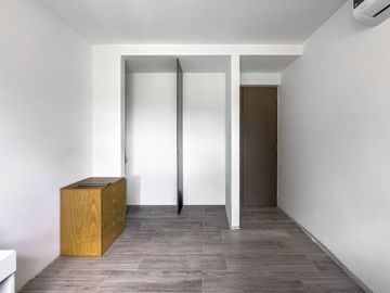 CASA EN VENTA 5 AMBIENTES EN FINCAS DEL ALBA