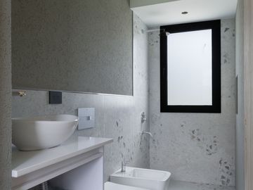 CASA EN VENTA 5 AMBIENTES EN FINCAS DEL ALBA