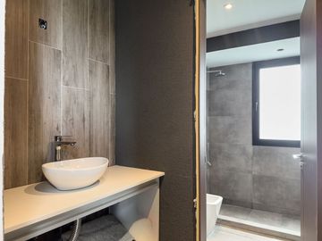 CASA EN VENTA 5 AMBIENTES EN FINCAS DEL ALBA