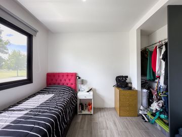 CASA EN VENTA 5 AMBIENTES EN FINCAS DEL ALBA