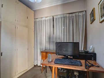 Venta  Departamento 4 ambientes Parque Chacabuco