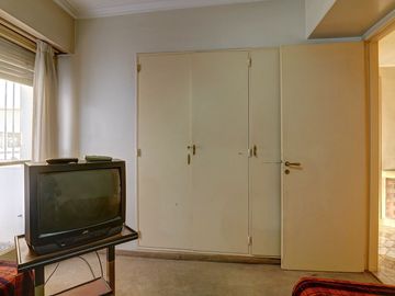 Venta  Departamento 4 ambientes Parque Chacabuco
