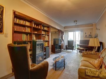 Venta  Departamento 4 ambientes Parque Chacabuco
