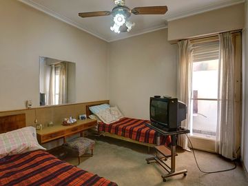 Venta  Departamento 4 ambientes Parque Chacabuco