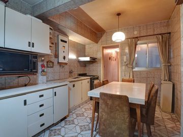 Venta  Departamento 4 ambientes Parque Chacabuco