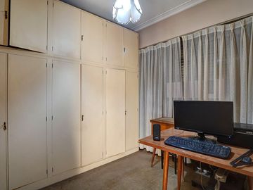 Venta  Departamento 4 ambientes Parque Chacabuco