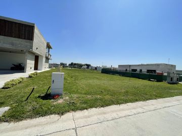 VENTA DE LOTE DE 600 M2 EN LARES DE CANNING