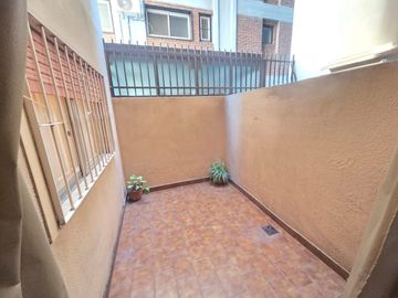 V.DELPARQUE VENTA DEPTO 4 AMB C/ COCH/2 PATIOS/BAU
